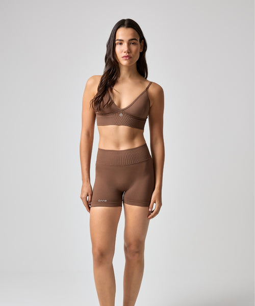 Aeris Short in Brown, ÔNNE activewear