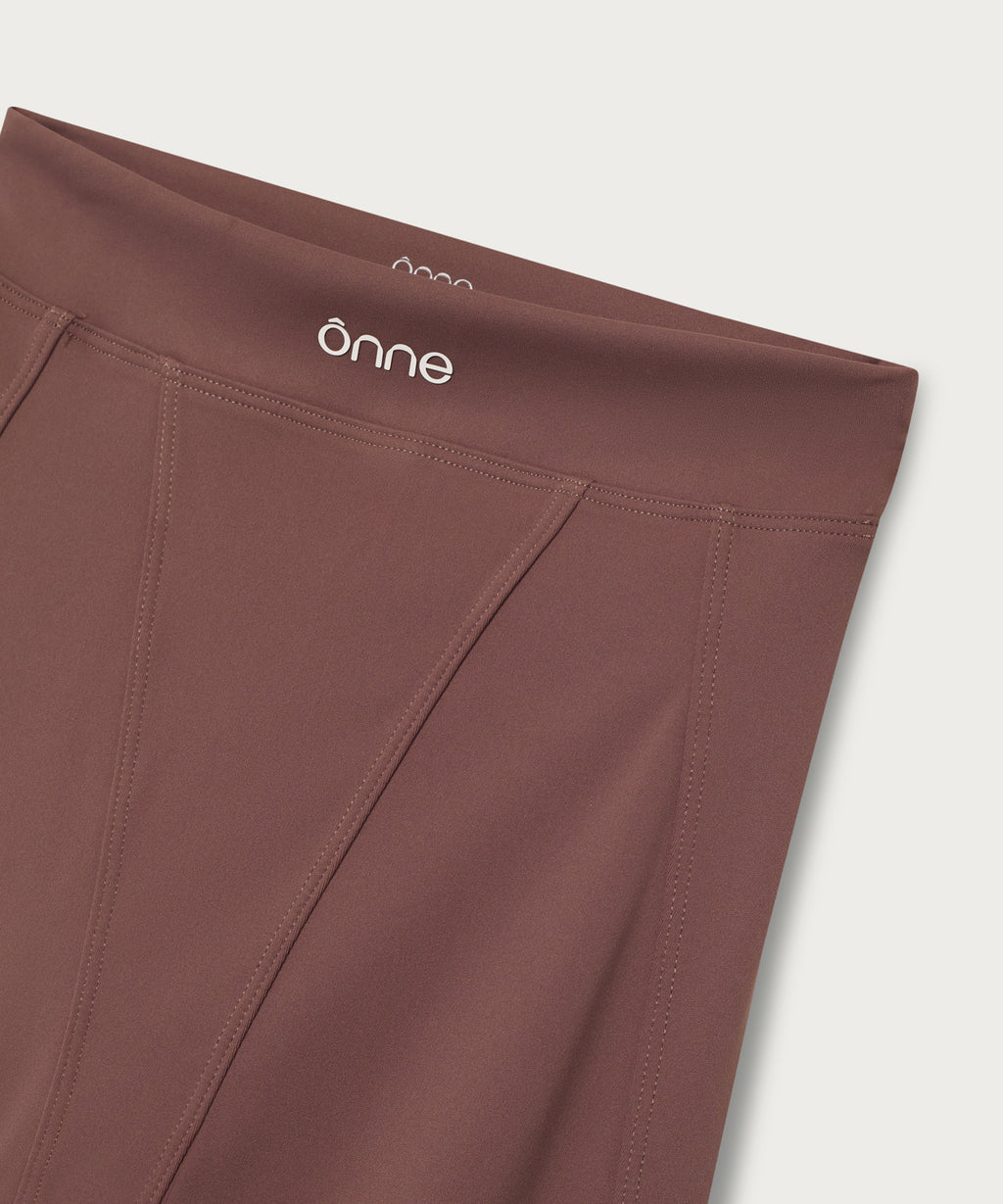 Lowen Leggings in Dark Brown, ÔNNE activewear