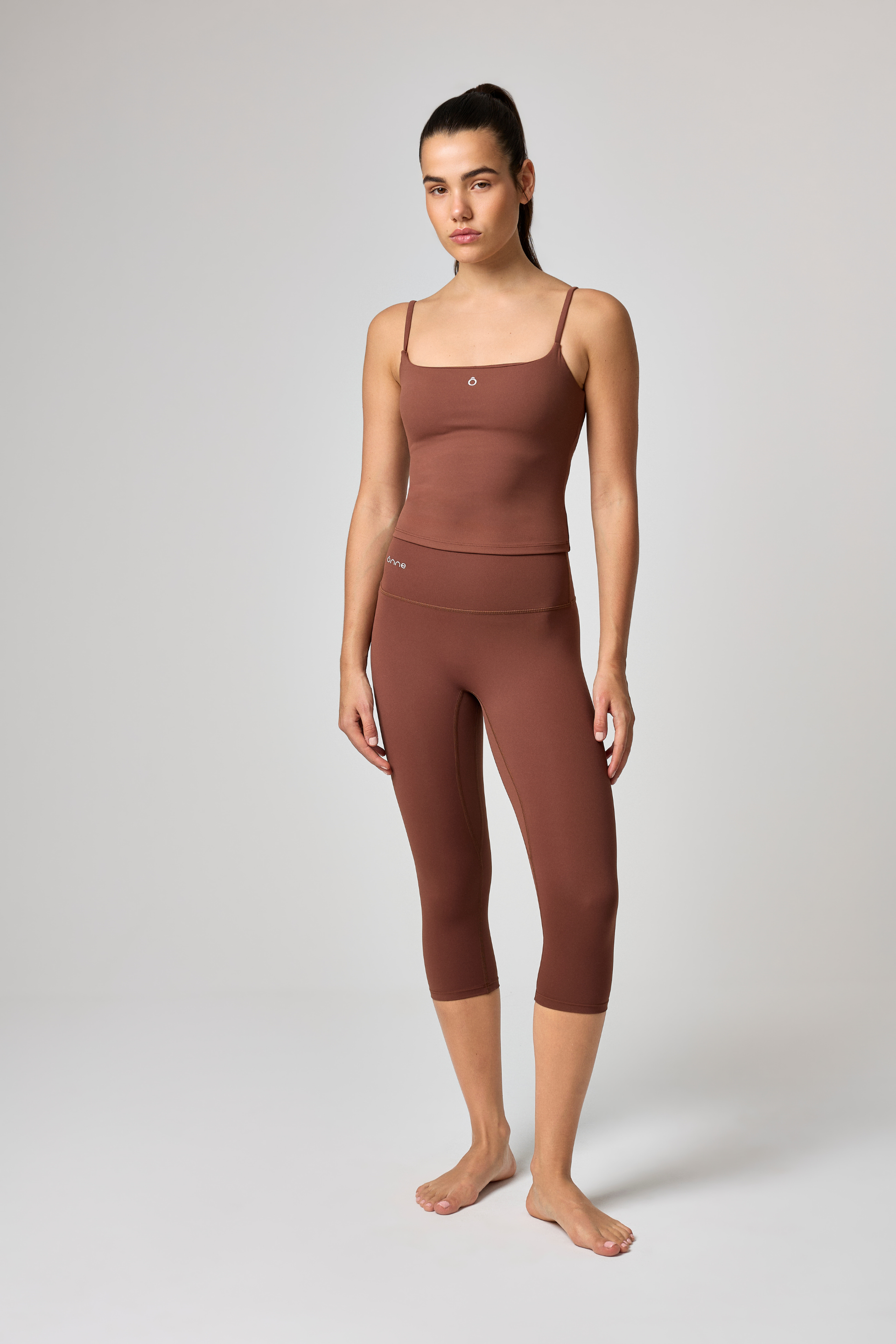 Nyra Leggings in Chocolate Brown, ÔNNE activewear