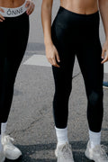 Zoe Leggings in Black, ÔNNE activewear