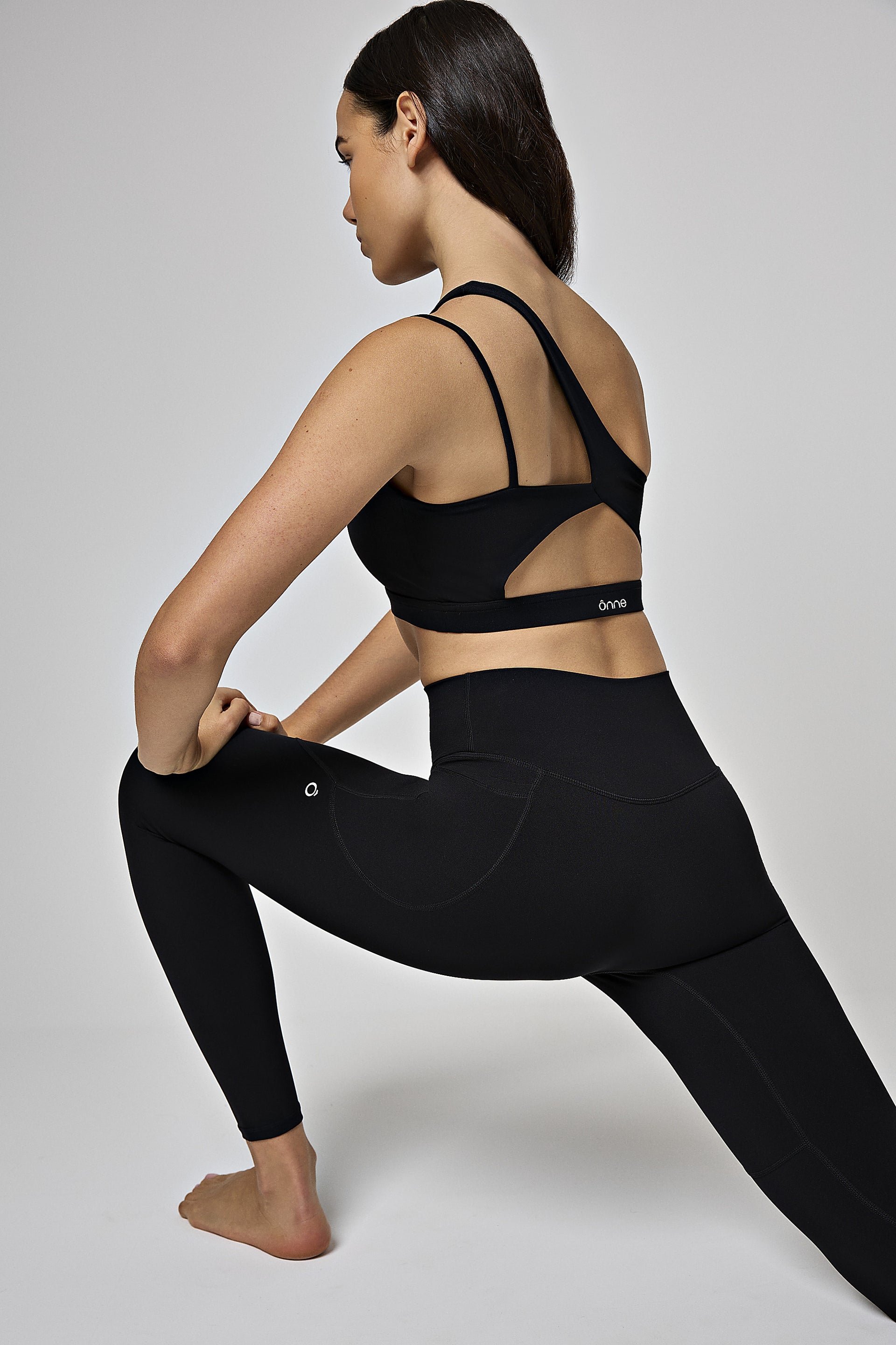 Bark Leggings in Black, ÔNNE activewear