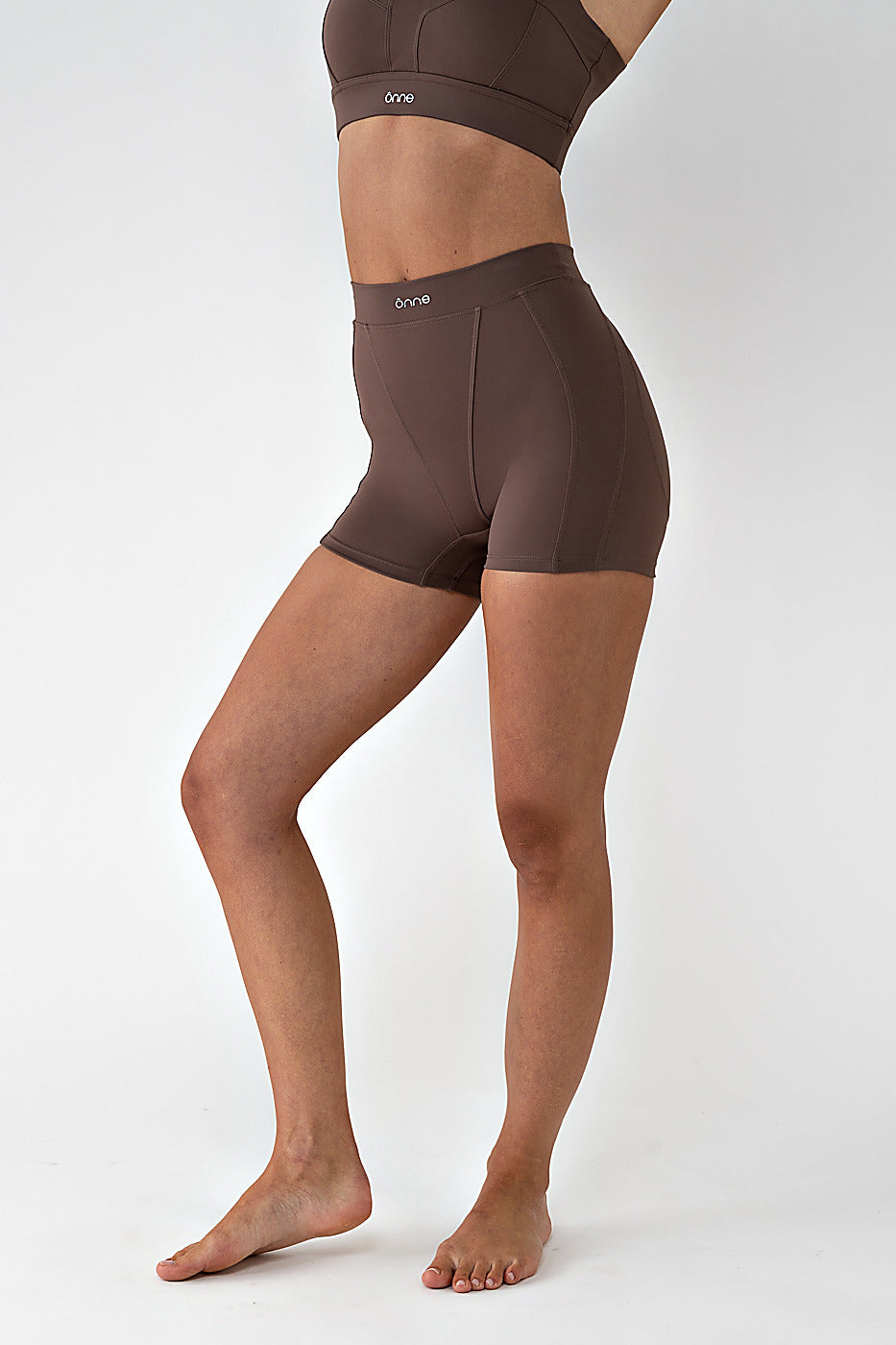 Cinder Shorts in Dark Brown, ÔNNE activewear