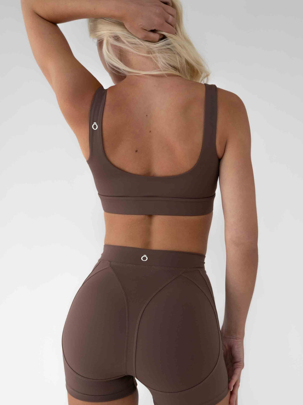 Cinder Shorts in Dark Brown, ÔNNE activewear