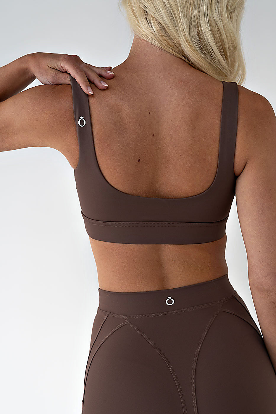 Bruna Top in Dark Brown, ÔNNE activewear