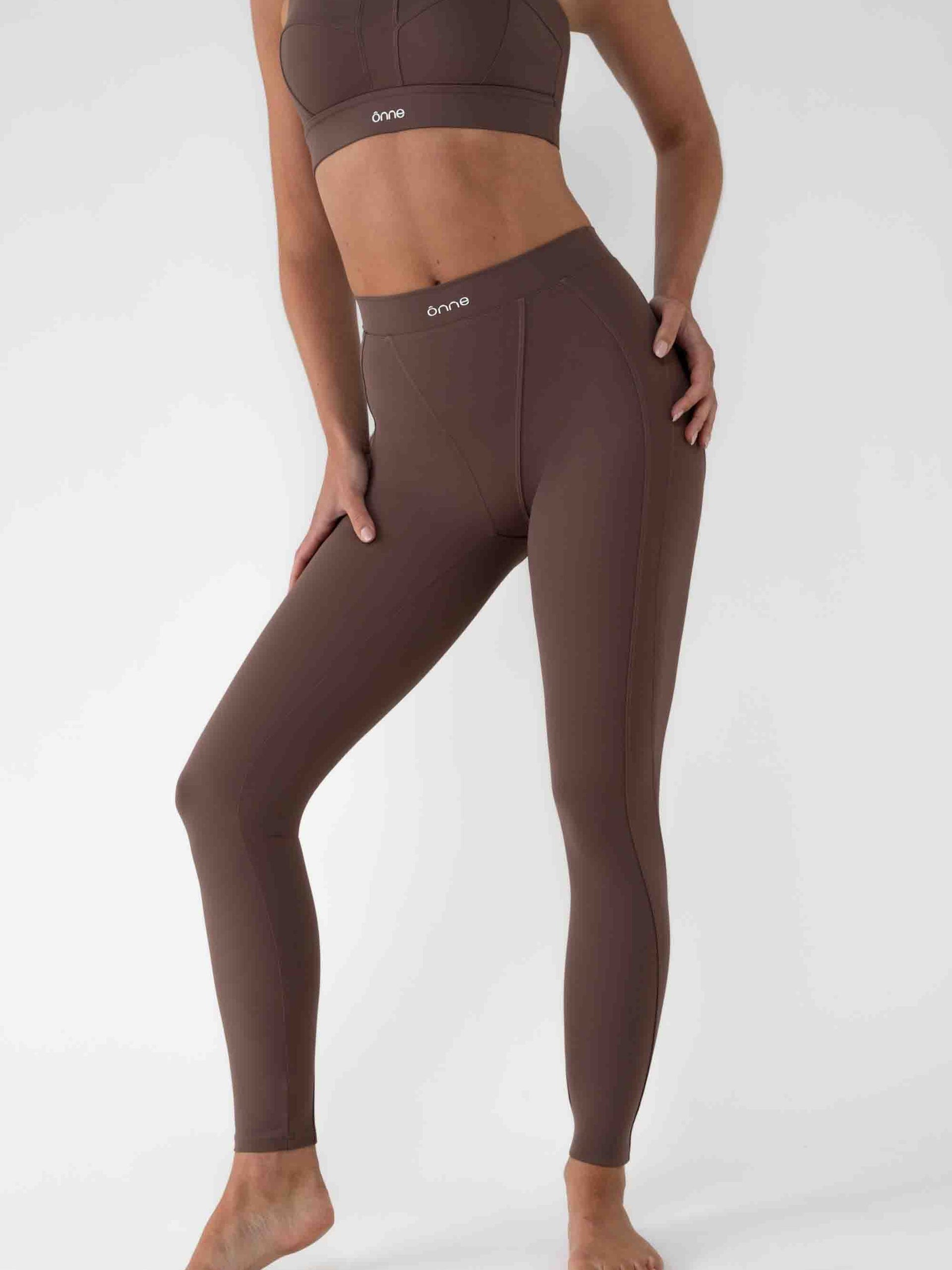 Lowen Leggings in Dark Brown, ÔNNE activewear