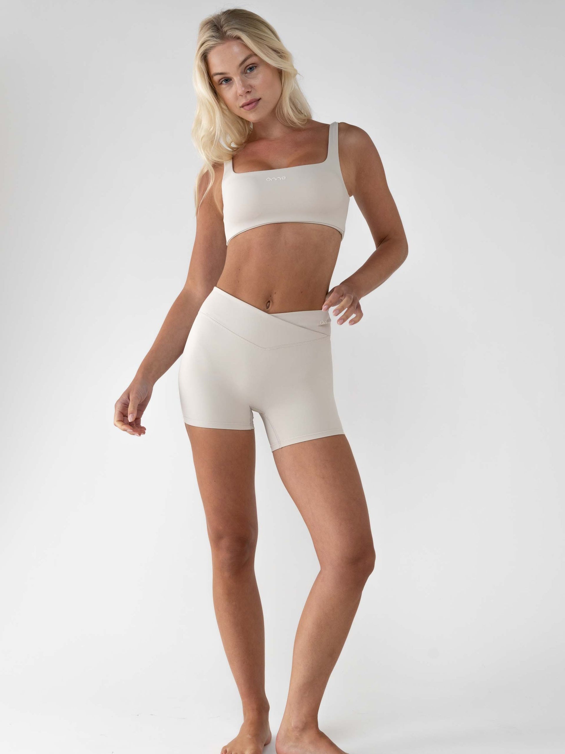 Ella Top in Light Khaki, ÔNNE activewear