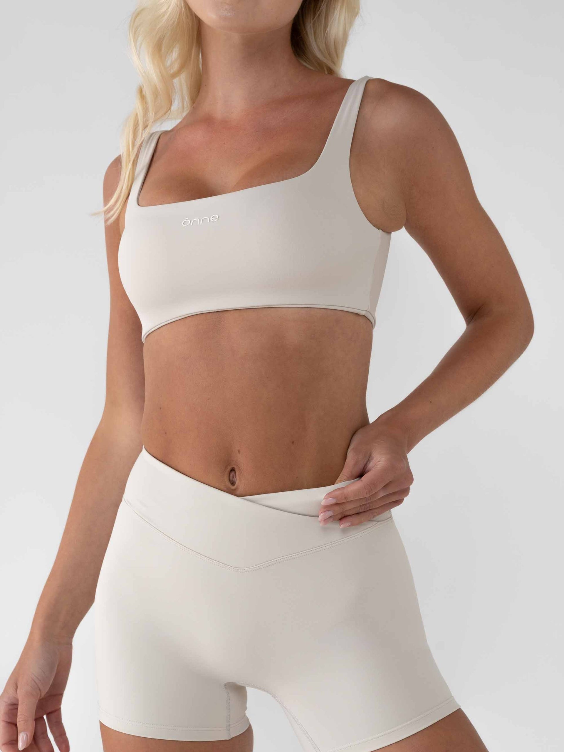 Ella Top in Light Khaki, ÔNNE activewear