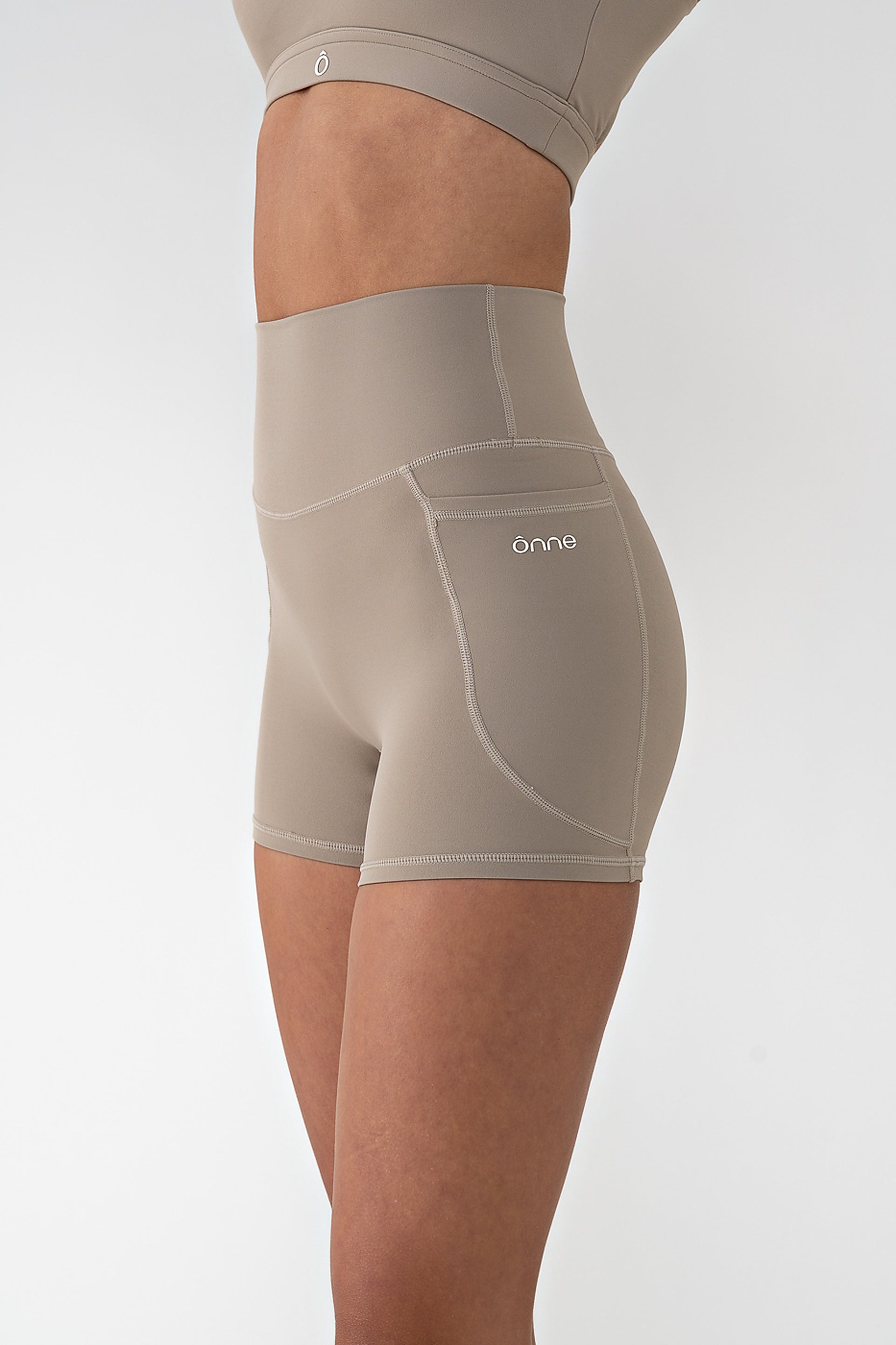 Maia Short in Birch Brown, ÔNNE activewear