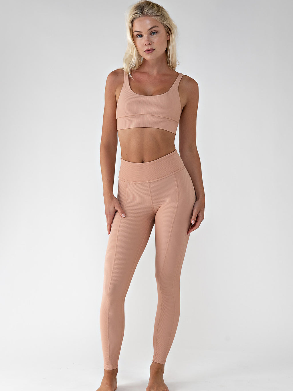Zoe Leggings in Nude, ÔNNE activewear