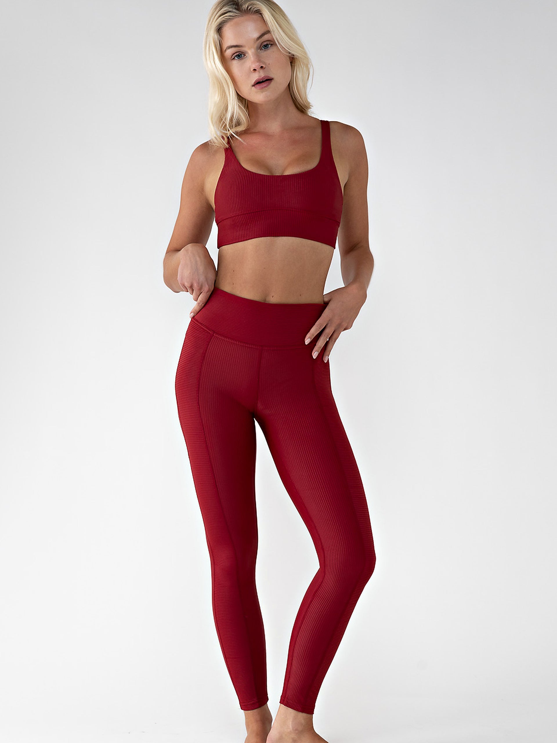 Mia Top in Wine, ÔNNE activewear
