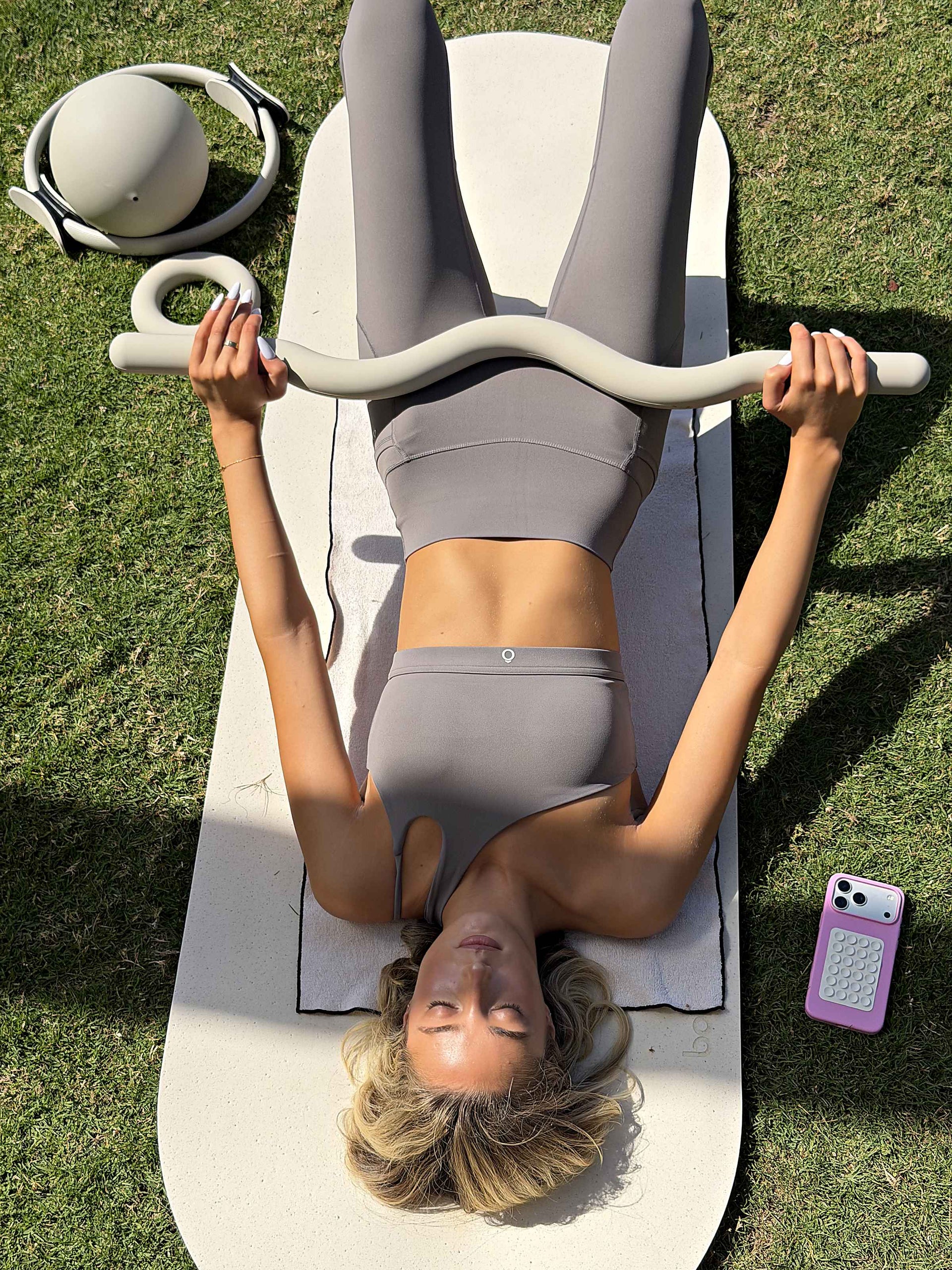 Nora Top in Ultimate Gray, ÔNNE activewear