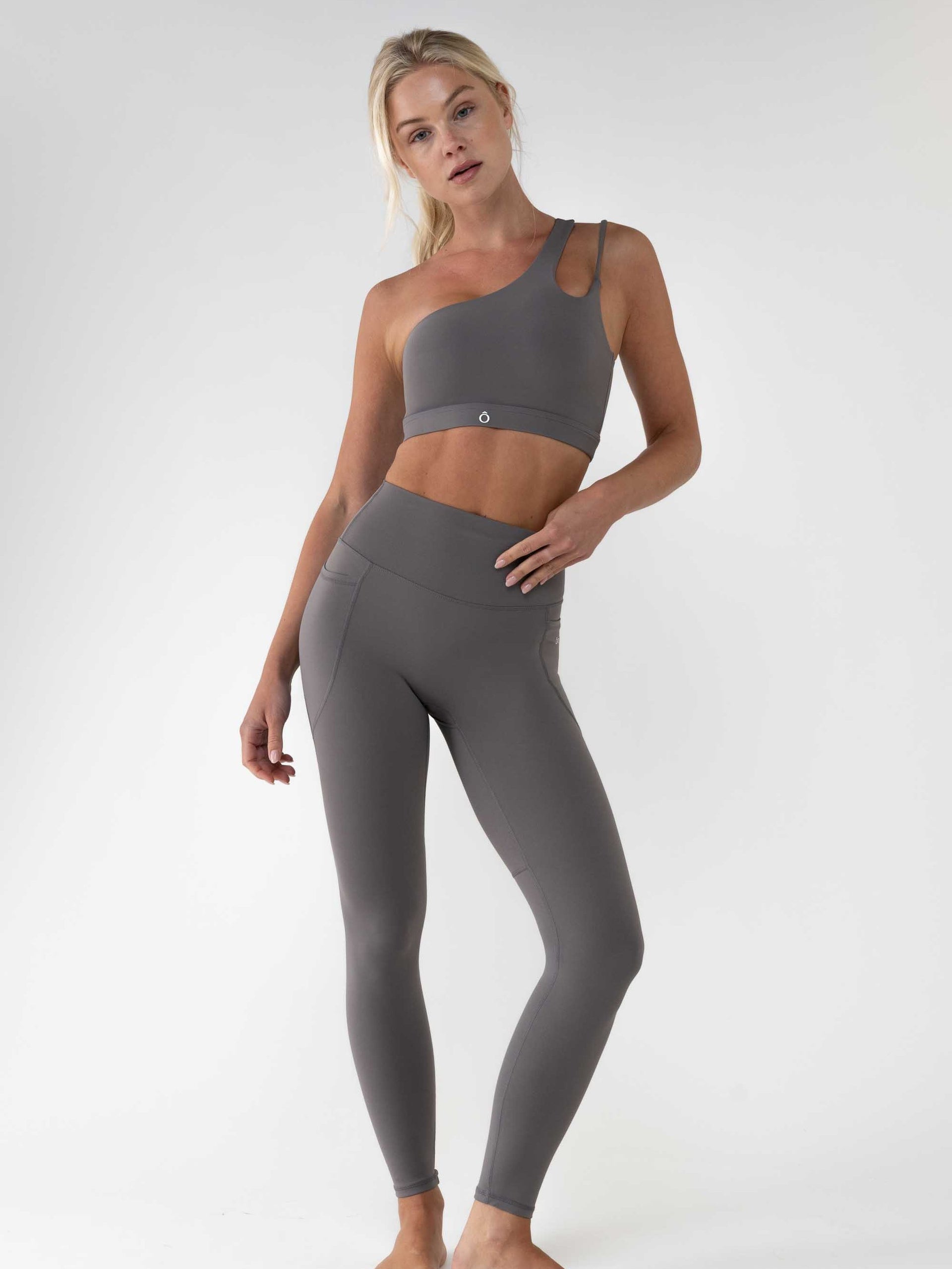 Bark Leggins in Ultimate Gray, ÔNNE activewear