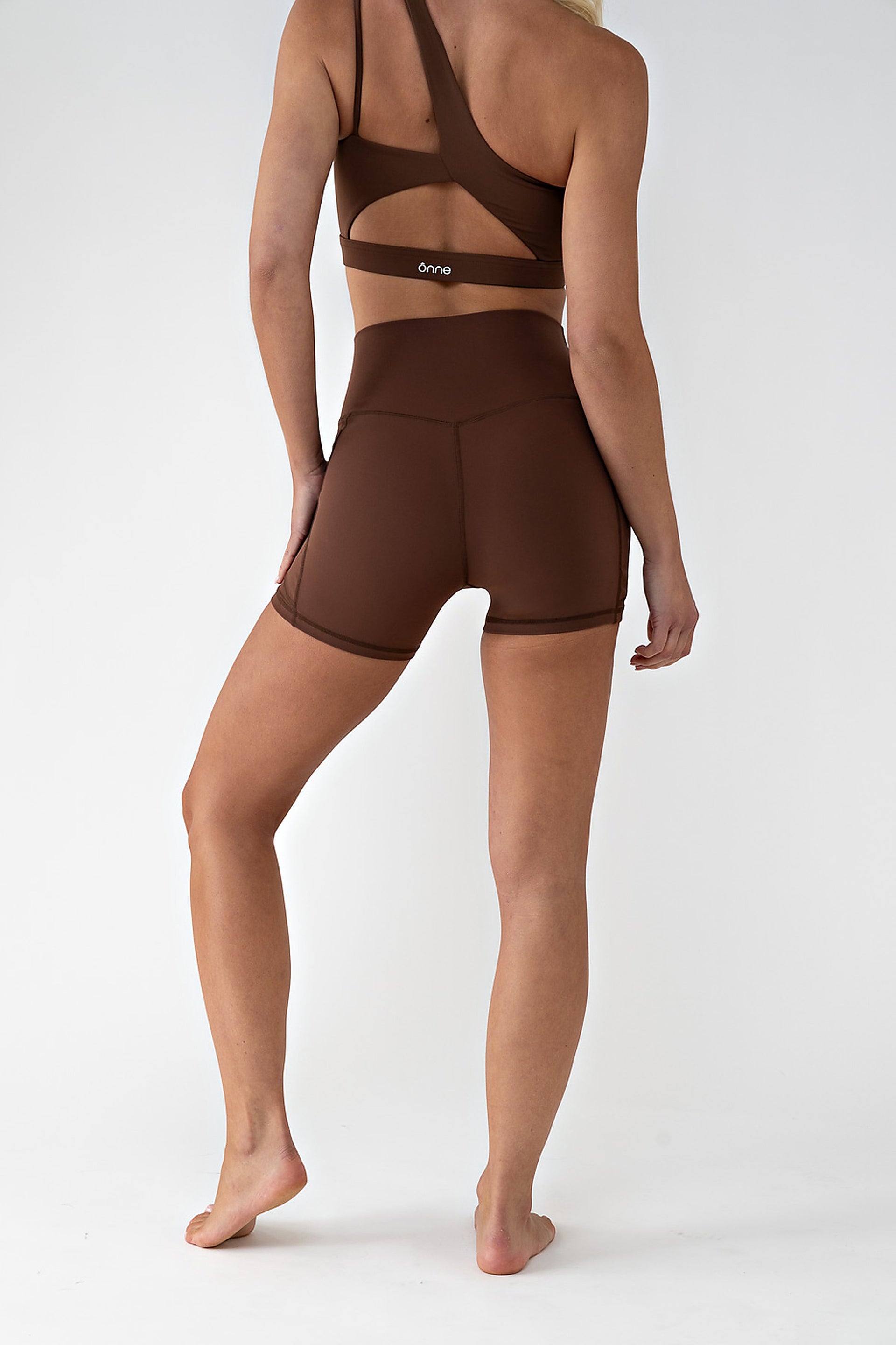 Nora Top in Birch Brown, ÔNNE activewear