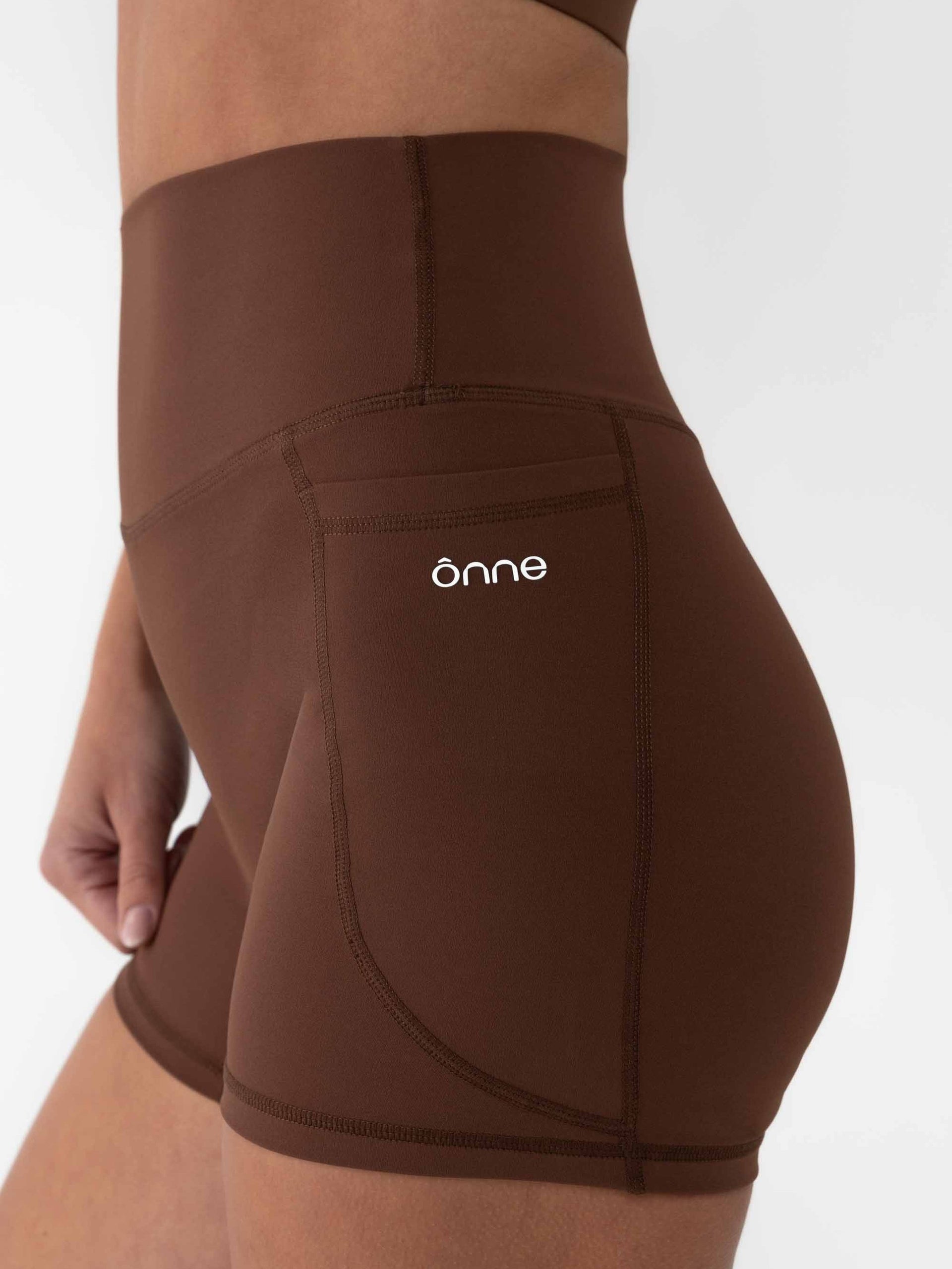 Maia Short in Birch Brown, ÔNNE activewear
