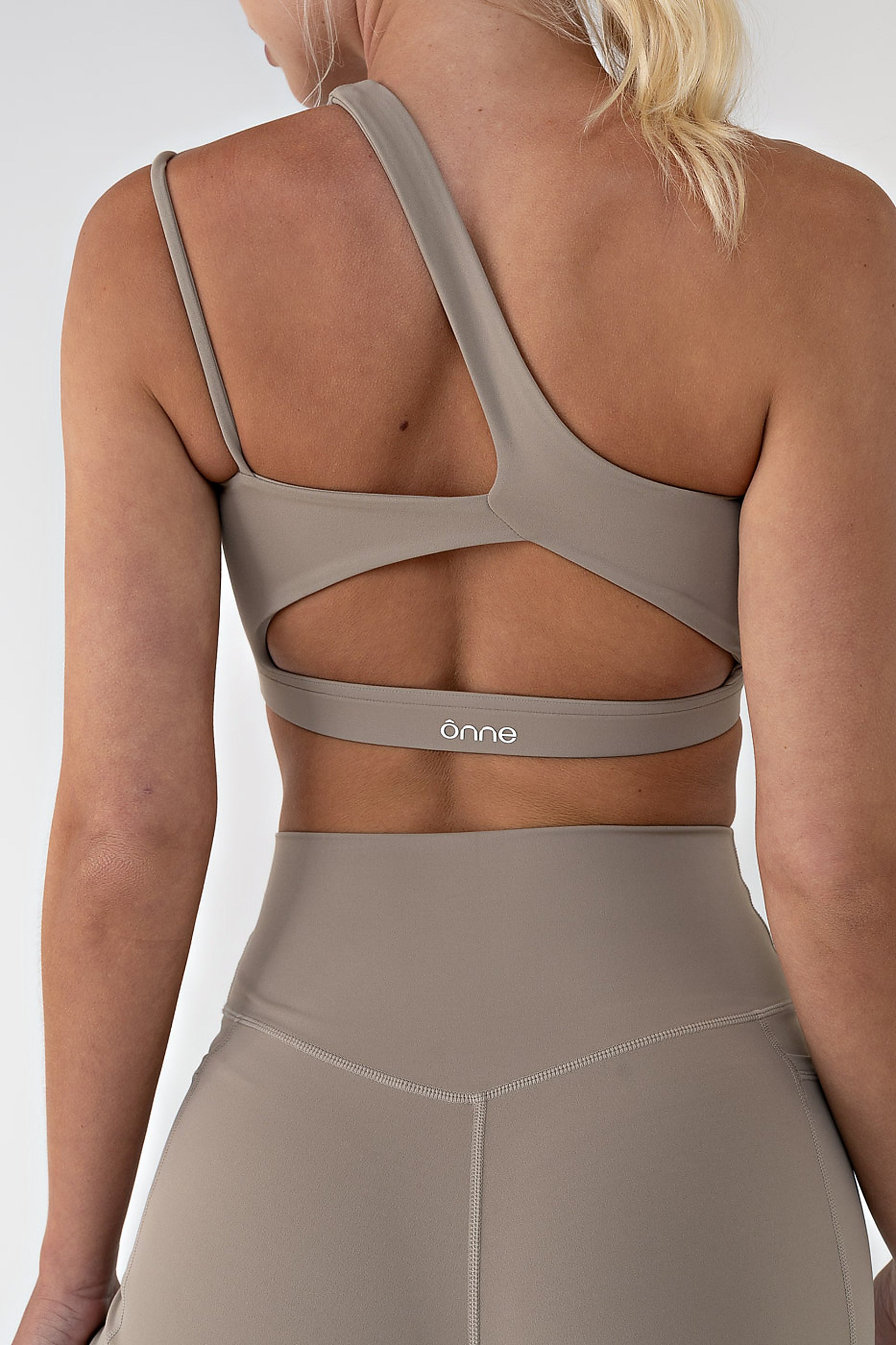 Nora Top in Sand Brown, ÔNNE activewear