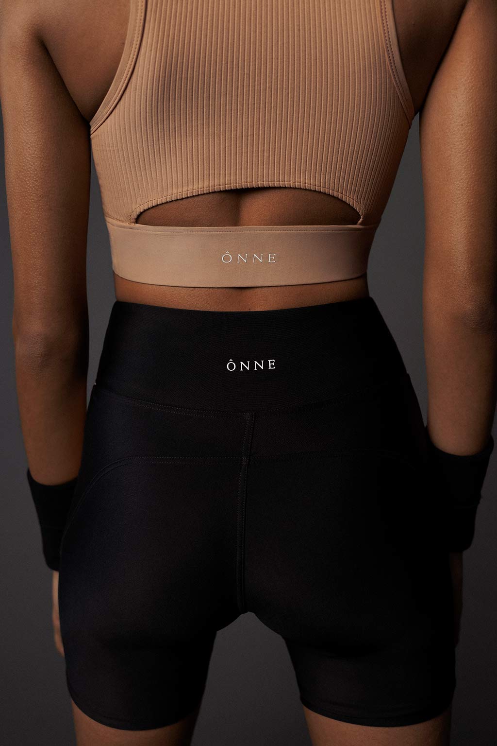 Nude Black